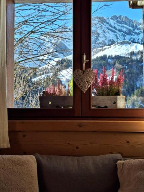 La Coufa, Spacieux Duplex En Chalet, Terrasse, Jardin, Vues Montagnes La Giettaz Eksteriør bilde
