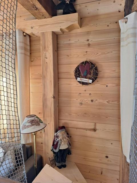 La Coufa, Spacieux Duplex En Chalet, Terrasse, Jardin, Vues Montagnes La Giettaz Eksteriør bilde