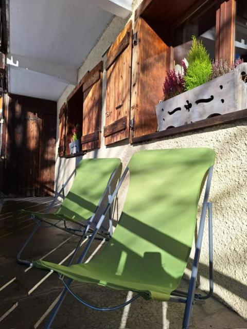 La Coufa, Spacieux Duplex En Chalet, Terrasse, Jardin, Vues Montagnes La Giettaz Eksteriør bilde